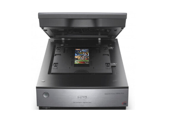 Epson Perfection V850 Flatbed scanner 6400 x 9600 DPI A4 Black, Metallic