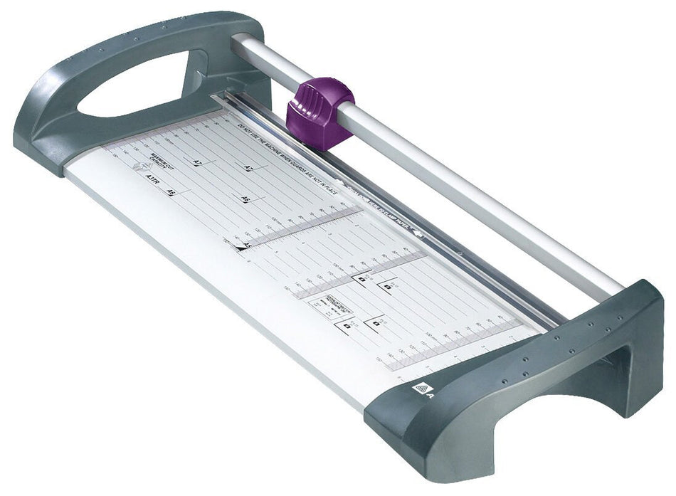 Avery A3TR paper cutter 12 sheets